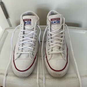 White Mid Rise Converse
